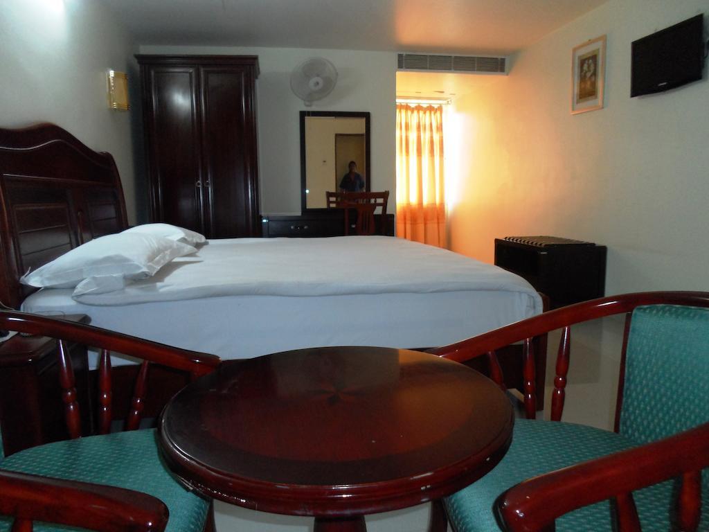 Hotel Psr Tirupati Exteriér fotografie